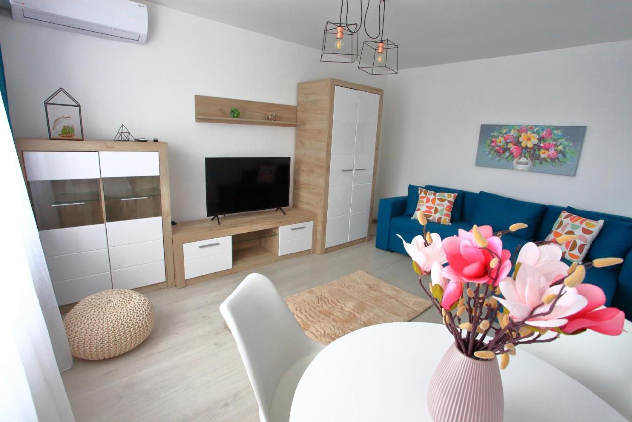 Apartament Delora View Bumbesti-Jiu Kültér fotó